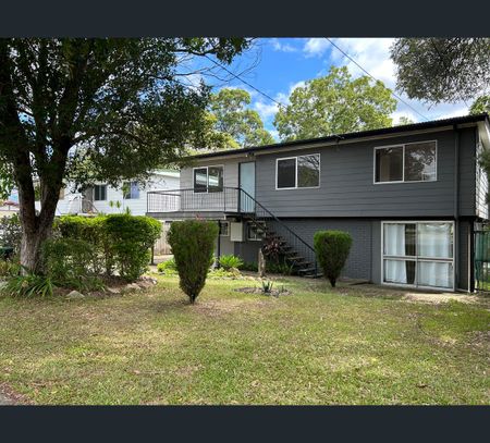 3 Fairfax Ave, Bethania, Qld 4205 - Photo 4