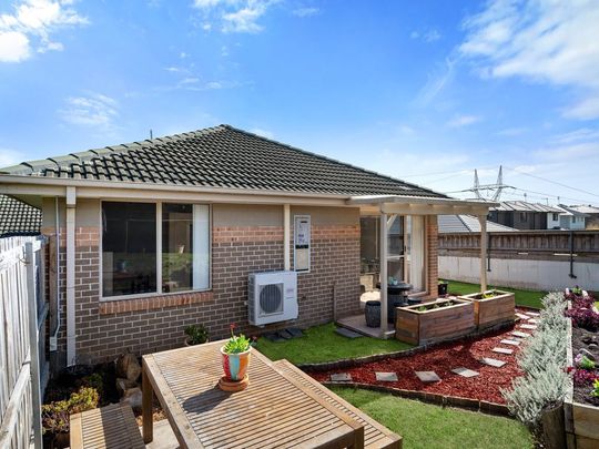 Over 55s Living - Photo 1