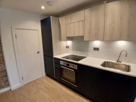 2 bedroom apartment to rent - Photo 4