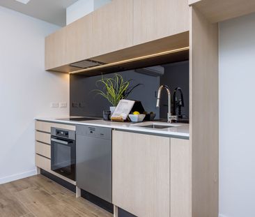 Luxury Living - Photo 6