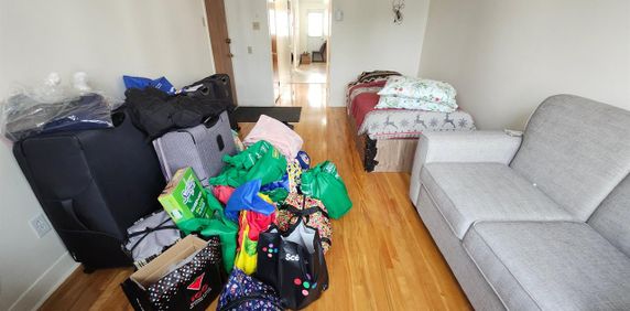 Appartement Montréal (Saint-Léonard) À Louer - Photo 2