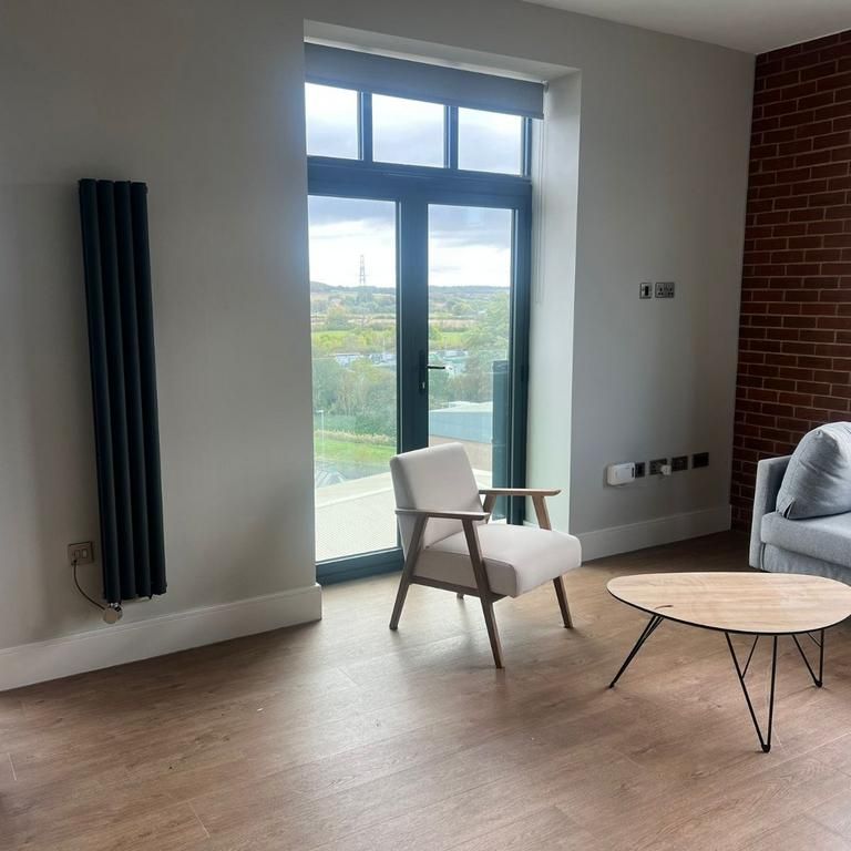 2 bedroom flat to rent - Photo 1