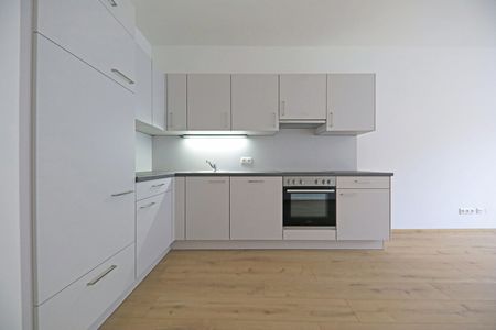 Zentrumsnahe 2 Zimmer Wohnung mit Einbauküche und Balkon - Photo 3