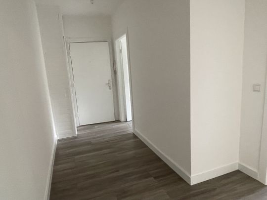 2 - Zimmer- Wohnung in Hamburg-Hamm (Ebelingplatz 3) - Foto 1