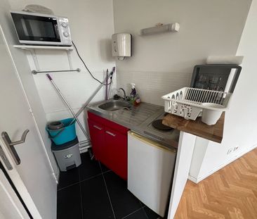 T2 MEUBLE de 29.37 m², rue de Solférino – LILLE réf 1494-3 - Photo 3