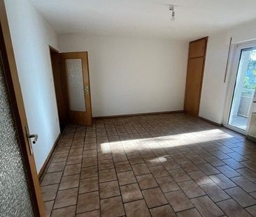 Geräumige 4-Zimmer-Wohnung in Elsdorf mit Balkon - Photo 1