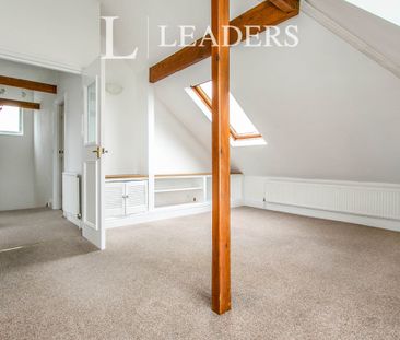 2 bedroom apartment to rent Danecourt Road, Poole, BH14 - Photo 2