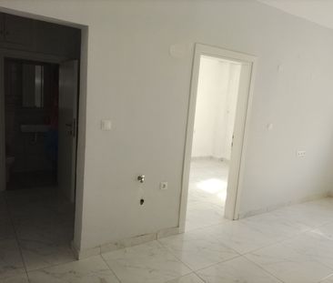 Studio/Γκαρσονιέρα για ενοικίαση Σκεπάρνη (Αμπελόκηποι) - Photo 3