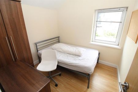 7 bedroom house to rent - Photo 4