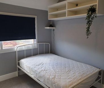 Mixed use to rent - Photo 5