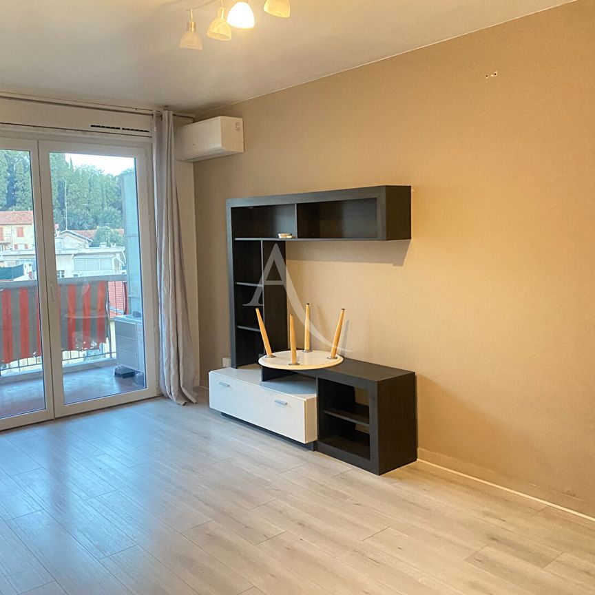 Location Appartement 1 pièce 30m² NICE 06000 - Photo 1