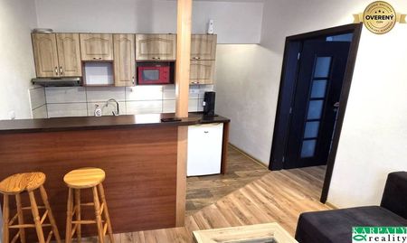 Na prenájom prerobený, zariadený 1 izbový byt, Benátky, Topoľčany! - Photo 5