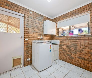 Family Home in Gol Gol - Photo 6
