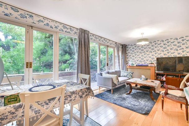 3 bedroom maisonette to rent - Photo 1