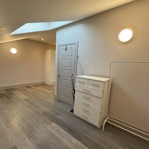 Quilters Way, Stoke Mandeville, AYLESBURY - Photo 3