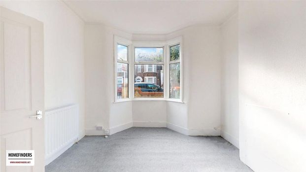 4 bedroom terraced house to rent - Photo 1