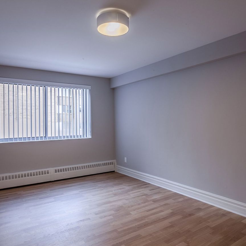 3421 Rue Drummond - Photo 1
