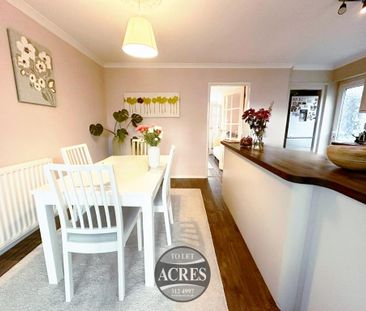 3 bedroom link detached house to rent - Photo 3