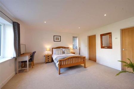 The Highlands, Exning, Newmarket, Suffolk, CB8 - Photo 2