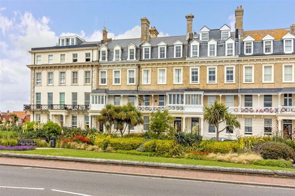 Heene Terrace, Worthing - Photo 1