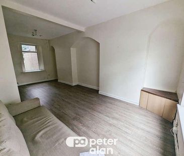 Livingstone Place, Newport, NP19 - Photo 2