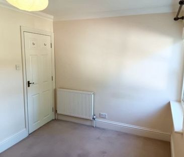 Clarence Road, Tunbridge Wells - Photo 2