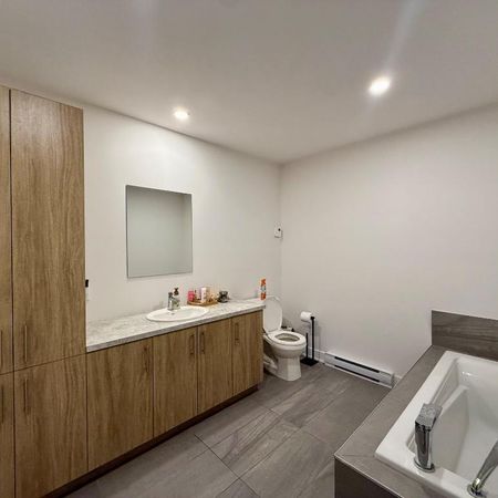 4 ½ à Saint-Paul – 2e étage - Photo 4