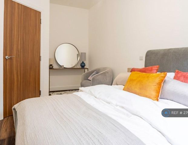 1 bedroom flat to rent - Photo 1