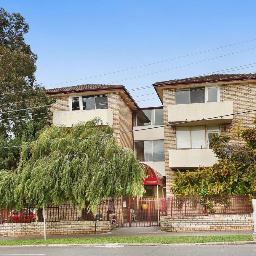 12/66 Australia Street, Camperdown NSW 2050 - Apartment For Rent | Domain - Photo 1
