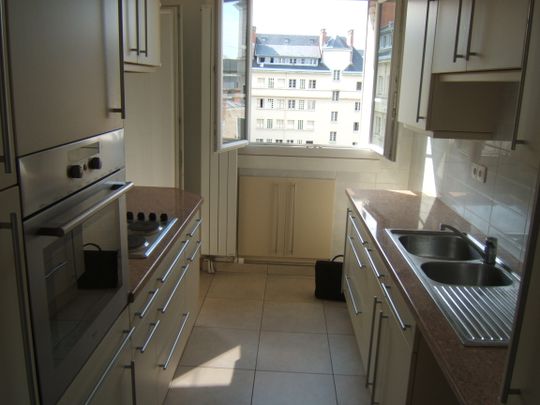 CHAMBERY CENTRE Beau T4 de 105 m² – ref 137 - Photo 1