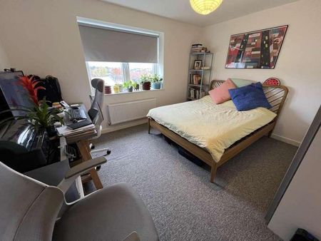 Eastgate Court, Frome, Somerset, BA11 - Photo 4