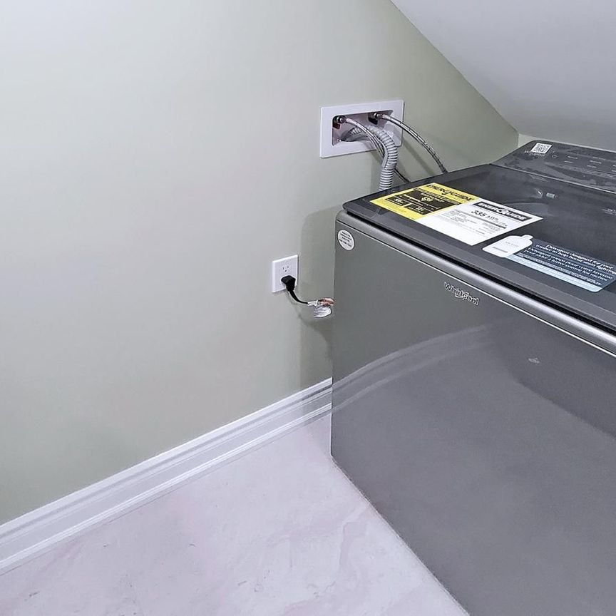 For Lease - 30 Williamson Drive Unit# Bsmt, Ajax, Ontario - Photo 1