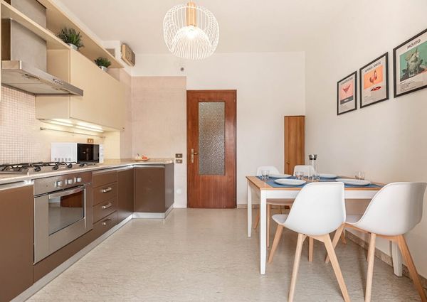 Via Cà Magno, Padova, Veneto 35133