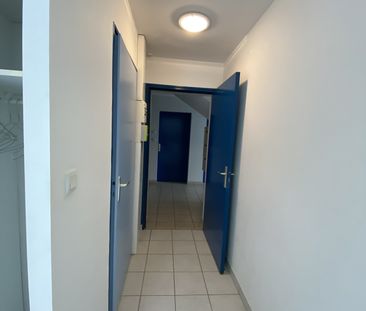 Location Appartement 1 pièce 26m² LA ROCHE SUR YON 85000 - Photo 1