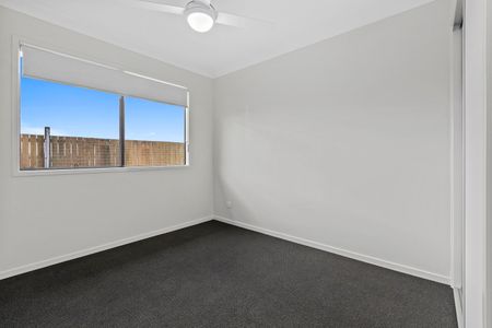 2/15 Palmview St, QLD, 4306, Ripley - Photo 3