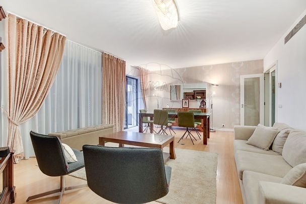 Apartamento T4 em Lisboa - Photo 1