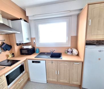 Location Appartement 2 pièces 36m² LES SABLES D OLONNE 85100 - Photo 3