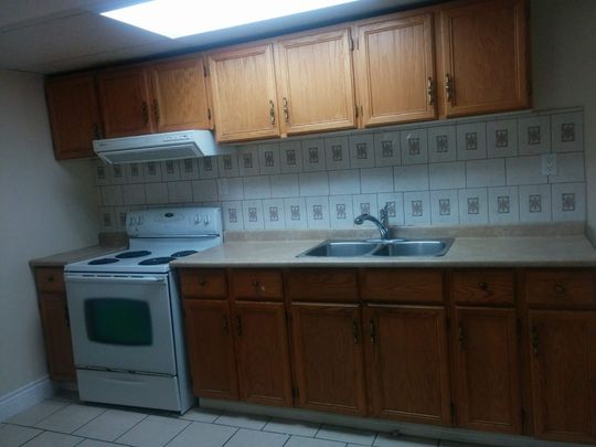 For Lease - 3429 Queenston Drive, Mississauga, Ontario - Photo 1