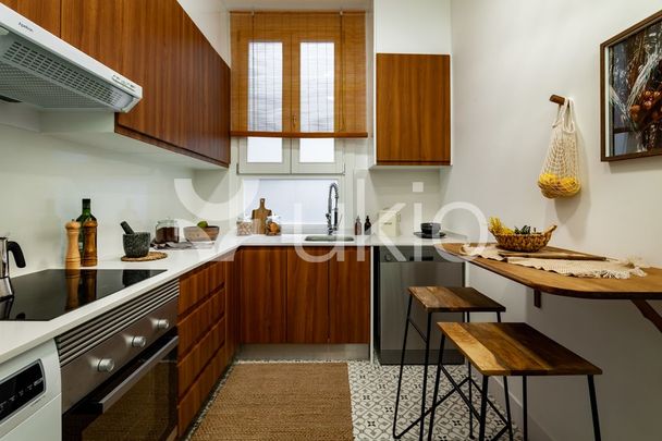 4 room luxury Apartment for rent in Passeig de Sant Joan, 12, Barcelona, Province of Barcelona, Catalonia - Photo 1