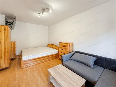 Kiadó jó állapotú lakás - Kecskemét - Photo 4