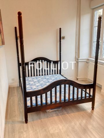 Location Appartement 3 pièces 89m² AVRANCHES 50300 - Photo 2