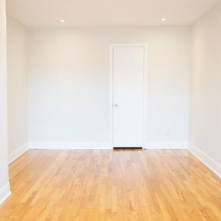 1 CH - 1 SDB - Montréal - $1,275 /mo - Photo 4