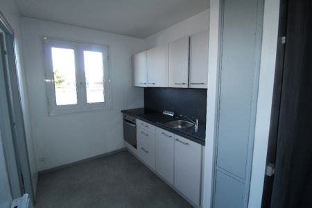 Location Appartement 2 pièces 49m² - Photo 4