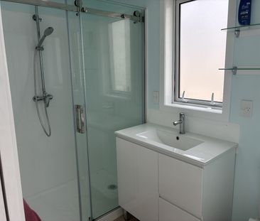 Perfect Family Home - Photo 4