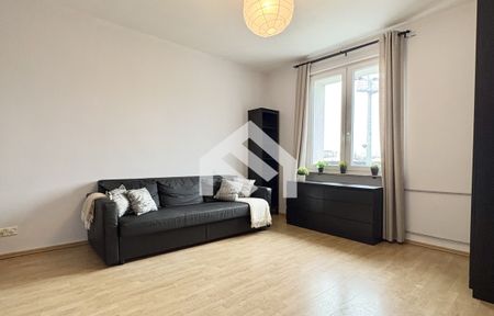 Warszawa, Praga-Południe, Praga-Południe Grochów, Siennicka - Photo 3