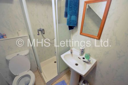 1 Bedroom Studio for rent in Brudenell Road - Photo 5
