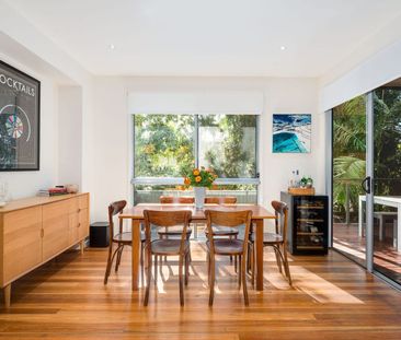 Modern Fully Furnished Townhome in the Heart of Windsor - Photo 2