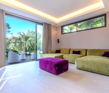 Maison à louer Valbonne, Cote d'Azur, France12 000 EUR / Mois - Photo 1