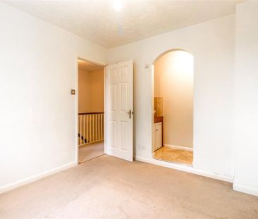 3 bedroom detached house to rent - Photo 5