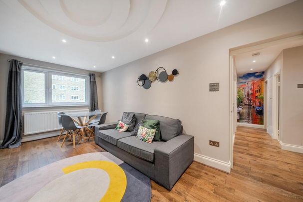 2 bedroom flat to rent - Photo 1